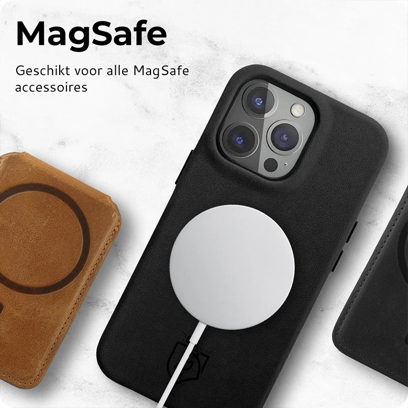 Stylish Genuine Leather Back Cover with MagSafe - Black